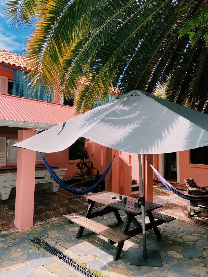 Dolphins Backpackers Hostel ซันไชน์บีช ภายนอก รูปภาพ