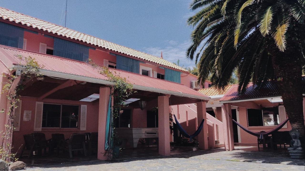 Dolphins Backpackers Hostel ซันไชน์บีช ภายนอก รูปภาพ